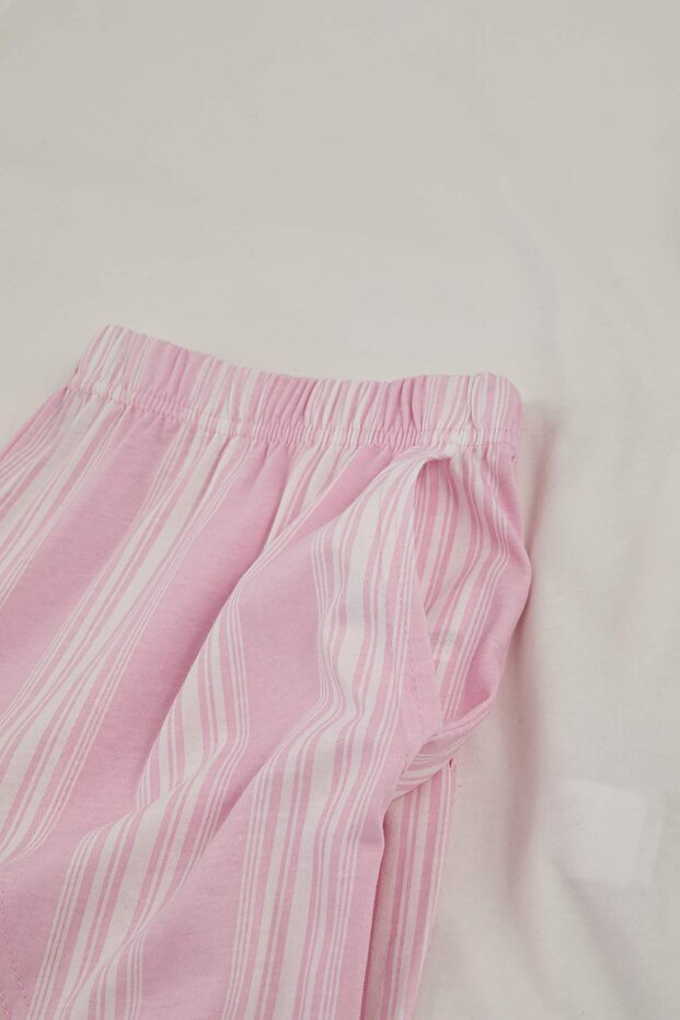 Beyaz-Pembe Çizgili Örme Büyük Beden Pijama Takımı TBBSS26AI00002 - 5