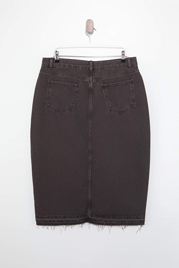 Kahverengi Ön Yırtmaçlı Midi Boy %100 Pamuk Non-Stretch Büyük Beden Denim Etek TBBSS23AZ00054 - 5