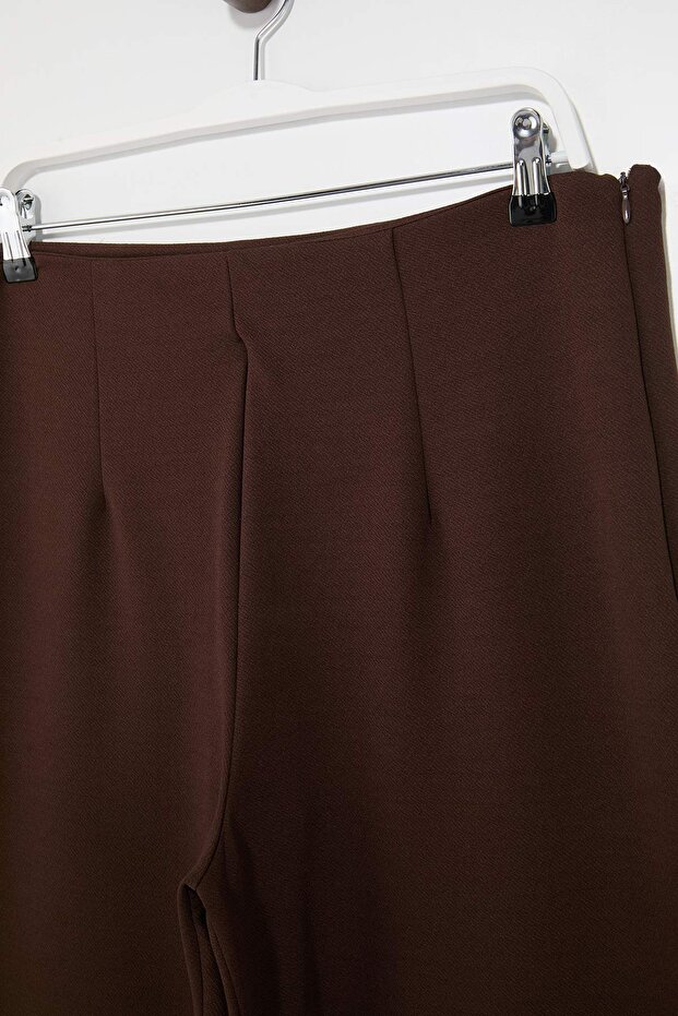 Kahverengi Culotte Fit Kesik Detaylı Yüksek Bel Örme Büyük Beden Pantolon TBBSS25AR00041 - 4
