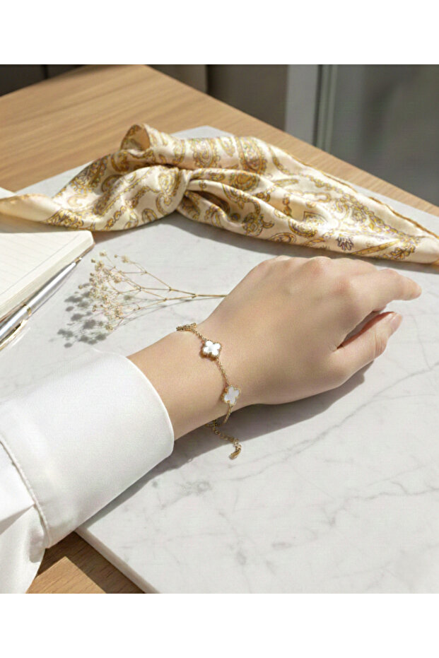 Beyaz Yonca Taşlı Van Cleef - 9