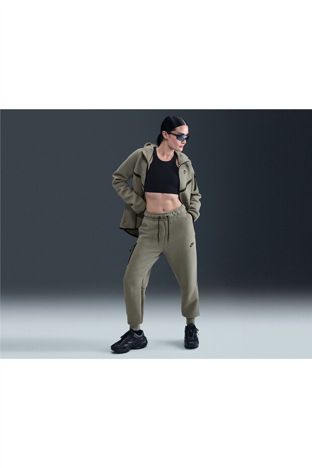 W NSW TCH FLC MR JGGER 2 - 1