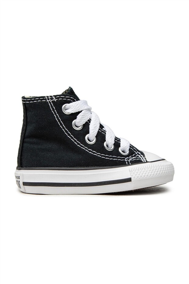 CHUCK TAYLOR ALL STAR CLASSIC - 5