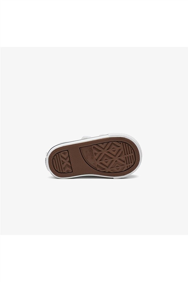 CHUCK TAYLOR ALL STAR 2V - 4