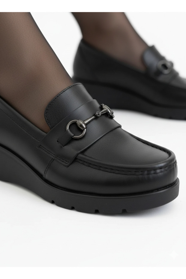 Black Genuine Leather Anatomical Buckle Detail Comfortable and Stylish Women's Shoes Tmd202529
