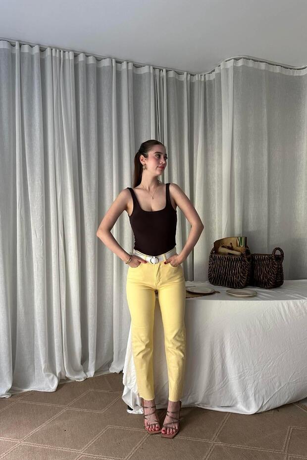 LYCRAL BELTED DENIM PANTS