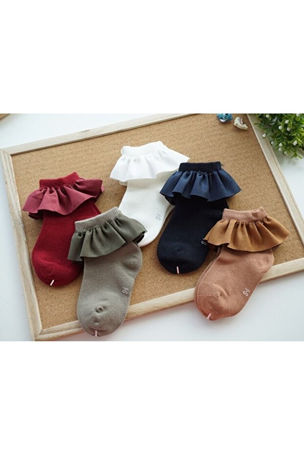 Socks with ruffles - 2