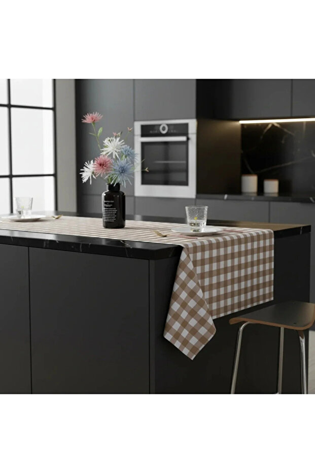 Checkerd Pattern Waterproof Table Cloth - 7