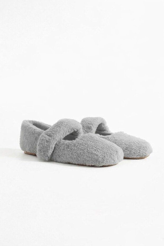 Home Shoes Gray