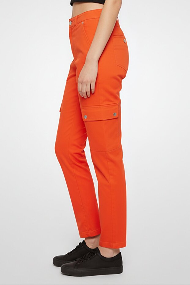 بنطلون كارجو سادة بساق عادية للنساء، برتقالي - 5