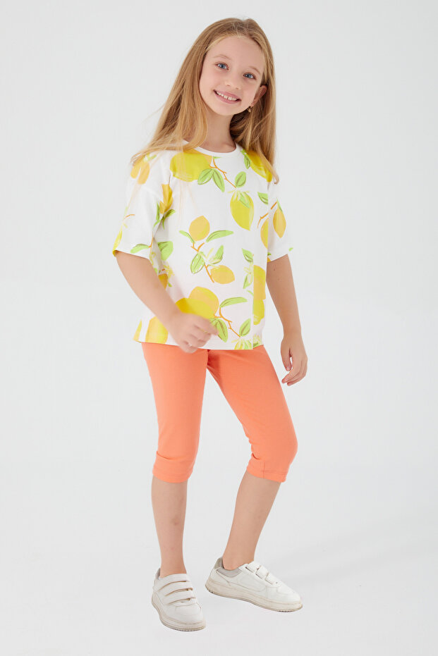 DEVOJKA, KONOBAR, KAPRI ODEĆA - 3