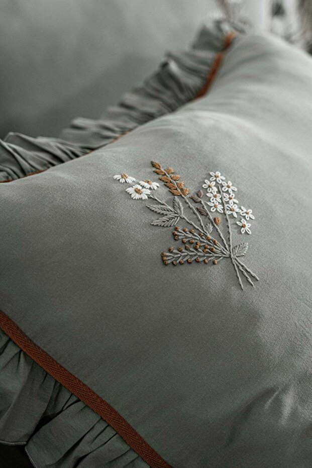 Adel Green Bedding Set - 1