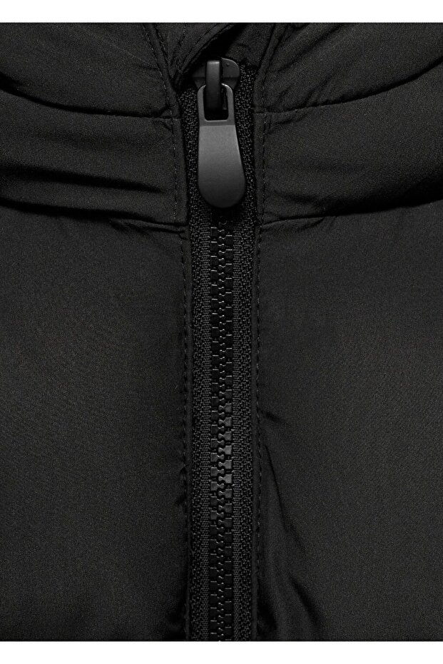 Kapüşonlu kapitone anorak - 6