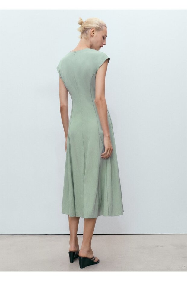 V yaka dikiş detaylı elbise - 4