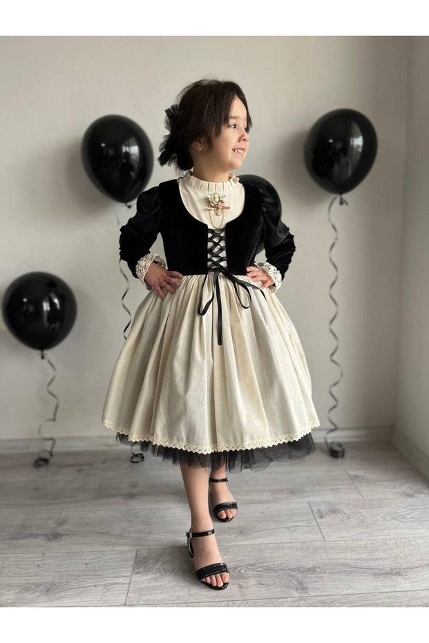 Girls' Premium Deluxe Black Velvet Lace-Up Vest Detail Special Occasion Cosplay Dress + Hair Clip