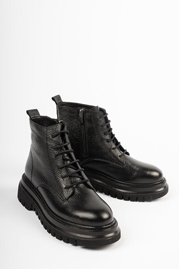 Genuine Leather Black Women's Serrated Sole Leather Boots Trc-216574