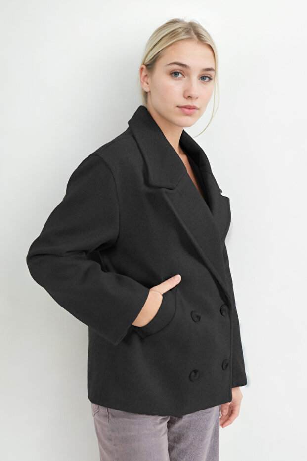 معطف قصير بأزرار - 3