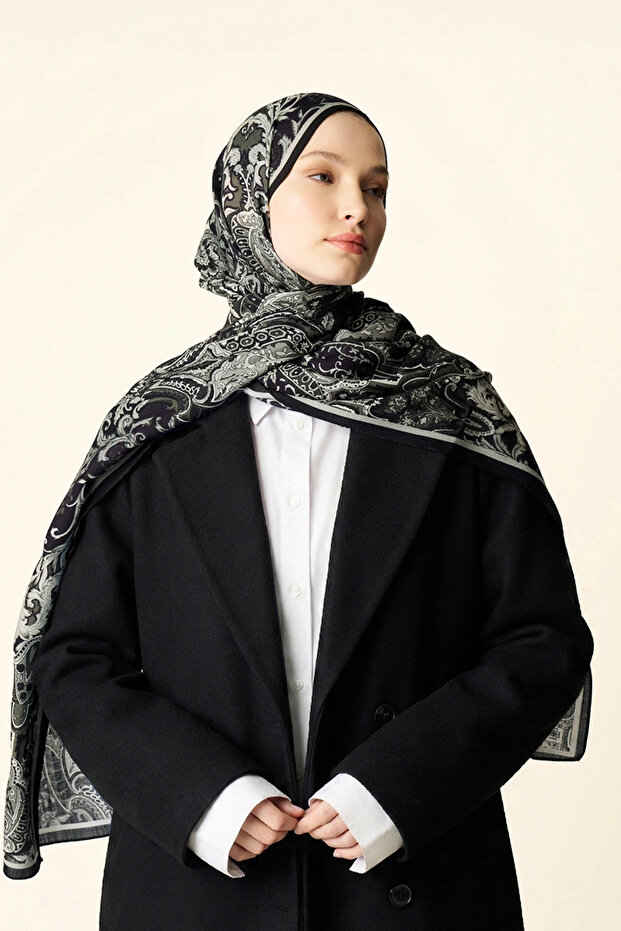 Zeraf Wool Silk Shawl - Black