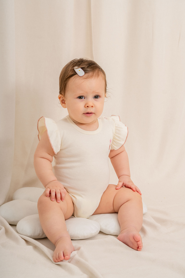 Embroidered Girls' Snap-On Bodysuit 0-1/1-3/3-6/6-9Ay