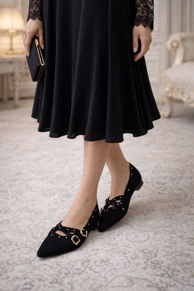 ✨ Cross-Strapped Gold Buckle Women's Ballerina Shoes – Elegant and Stylish Design