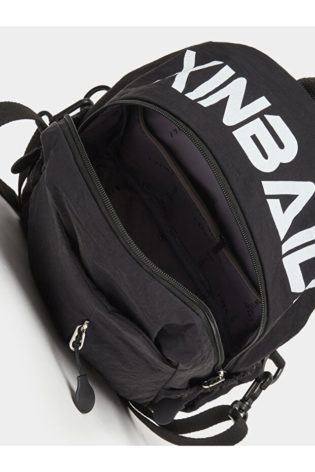 حقيبة ظهر رجالية سوداء من النايلون - 5