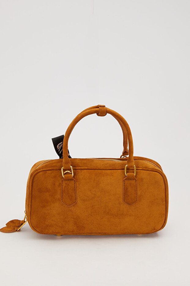 حقيبة كتف خضراء بحزام قابل للطي - 4