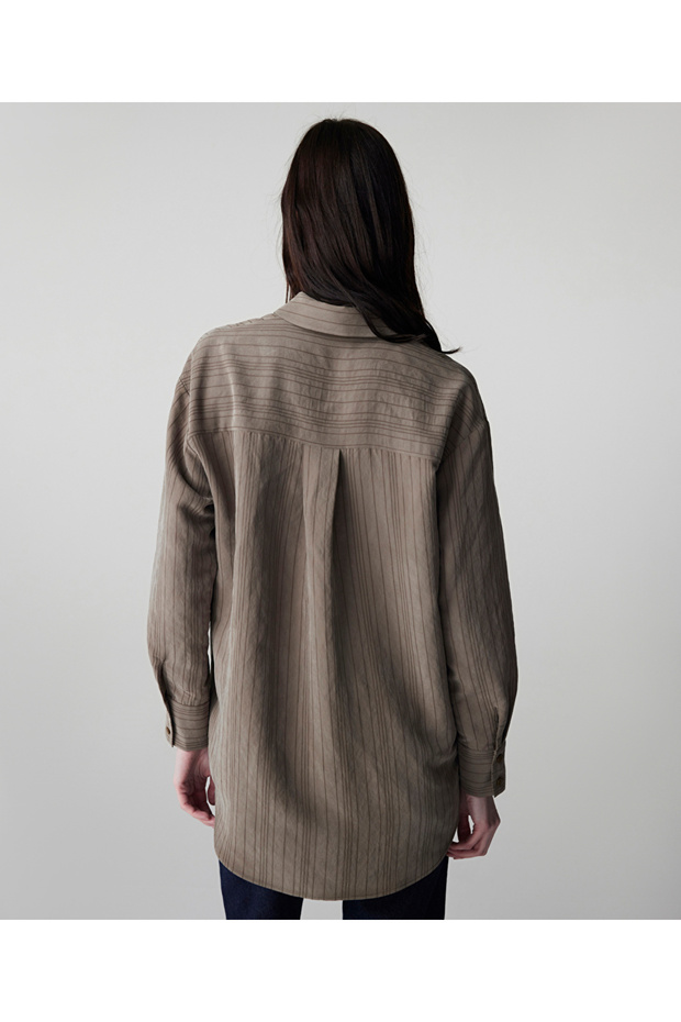 Çizgi jakarlı gömlek - 6