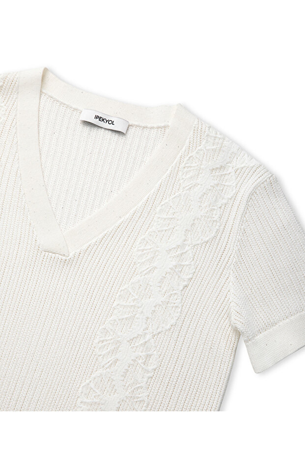 Nakışlı ajurlu triko - 4