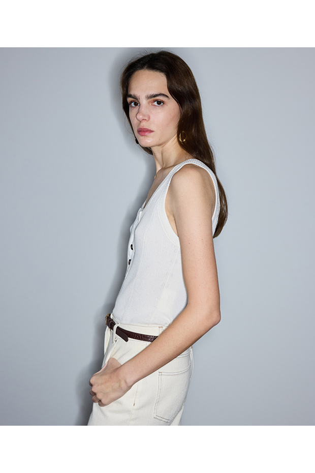 Kontrast düğmeli triko - 5