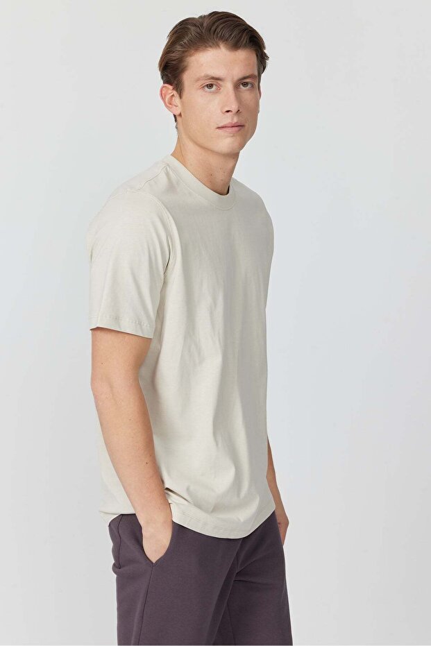 Men's Basic T-Shirt - 3