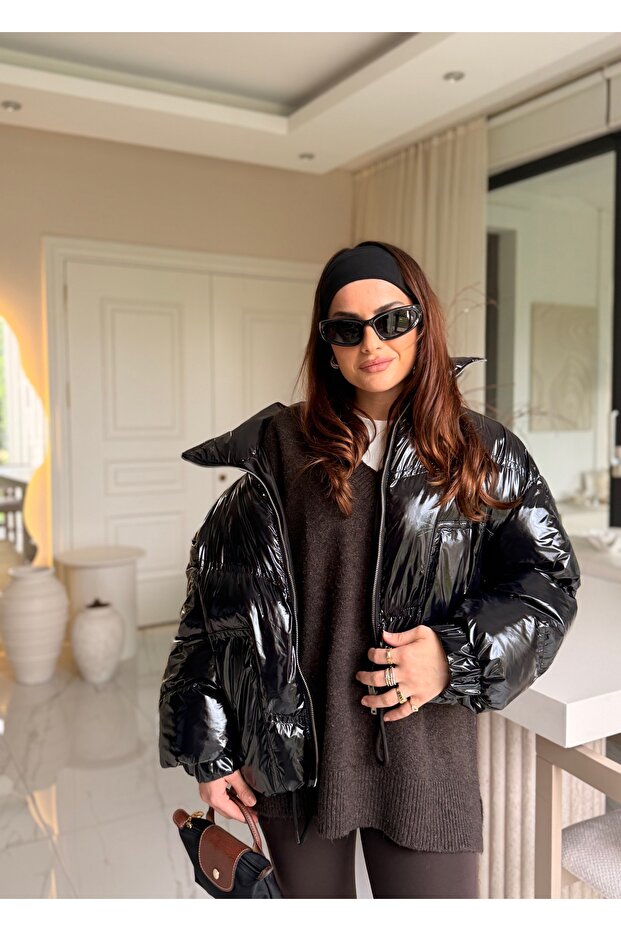 Siyah Parlak Şişme Mont - 2