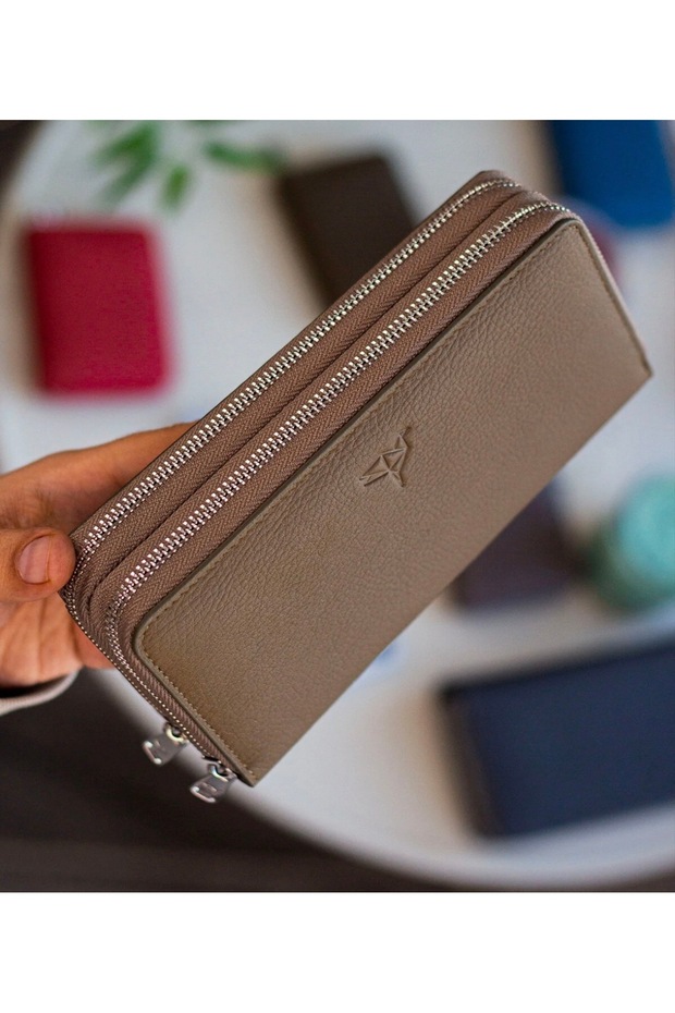 Genuine Leather Handbag with Phone Compartment and Money Portfolio, 100% Handmade