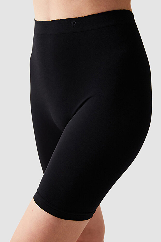 بنطلون ضيق قصير من Nu Basic - 1