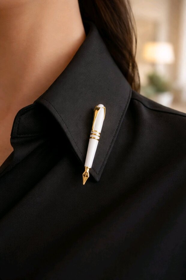 Beyaz Dolmakalem Broş - 1