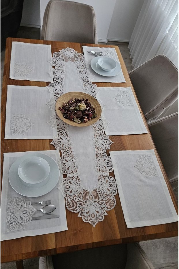 Linen Textured Luxury French Lace American Set - 8 Person, 9 Pieces