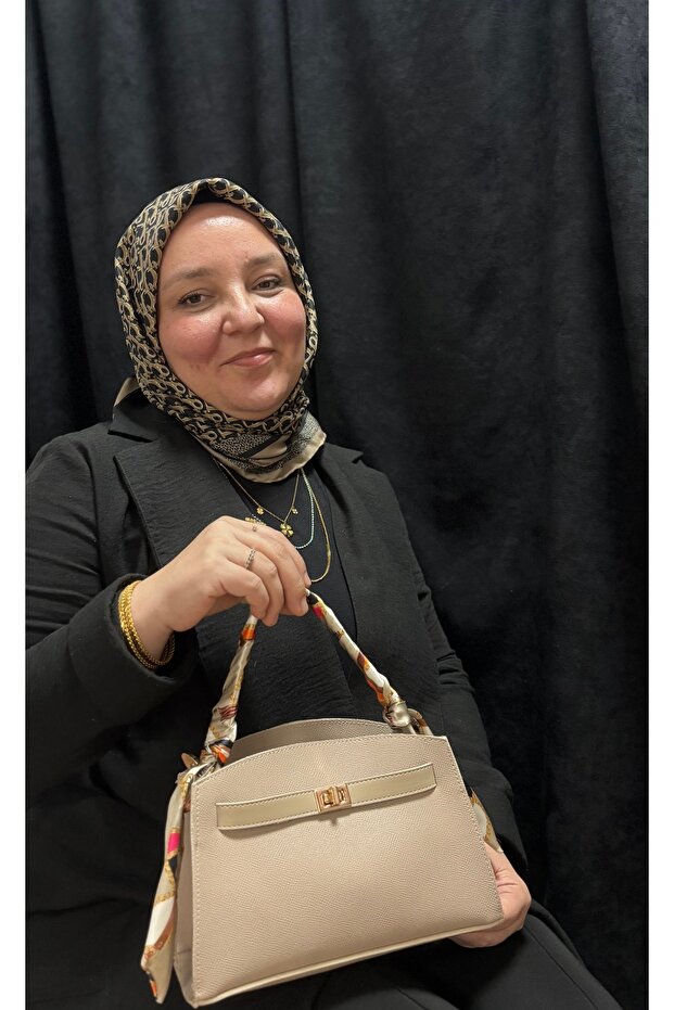 Tek Gözlü Fularlı Çanta - 2