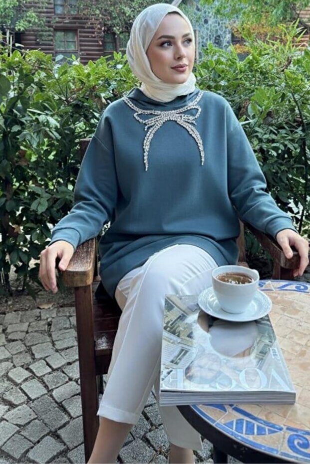 FİYONK TAŞLI KAPÜŞONLU SWATSHIRT - 1