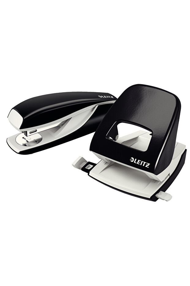 Stapler 30 Sheets 24/6 Model 5502 Black - 3