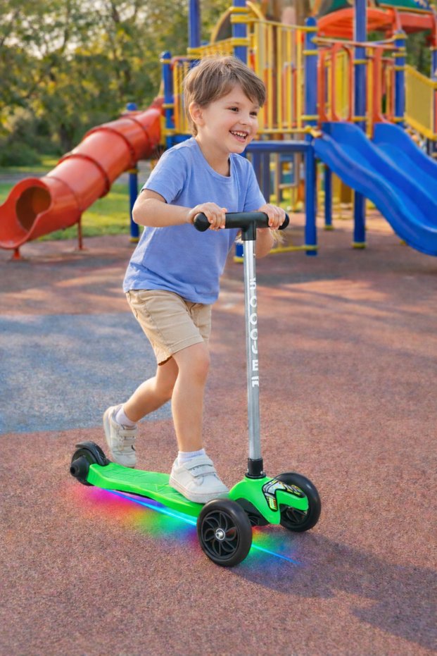 Globy Led Lighted 3-Wheel Scooter — 4 Levels, 50–65 cm Height Adjustable Kids' Scooter