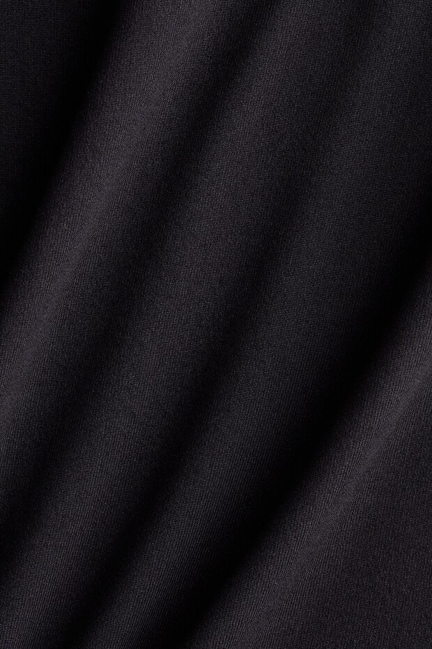 Bedene Oturan Tişört - 5