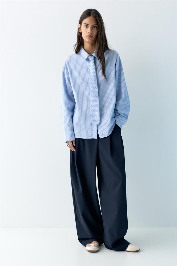 Kravatlı poplin gömlek - 2