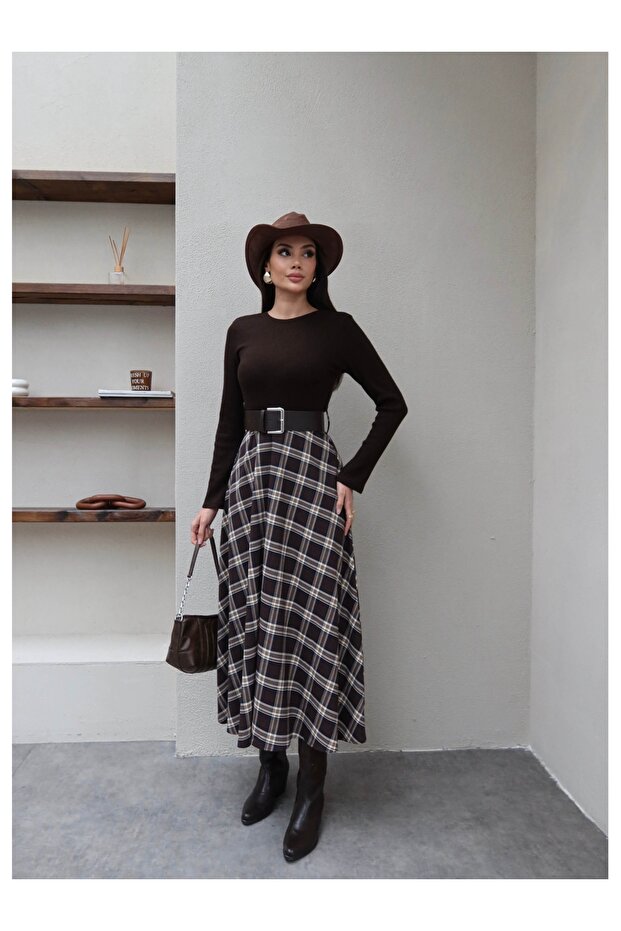 Triko Üst Kemerli Ekose Elbise - 1