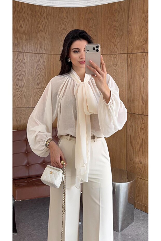 Μπλούζα εκρού με δέσιμο - 1