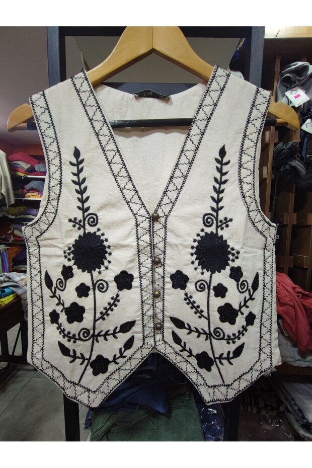 Cotton Linen Suezene Embroidery Floral Embroidered Triangle Vest