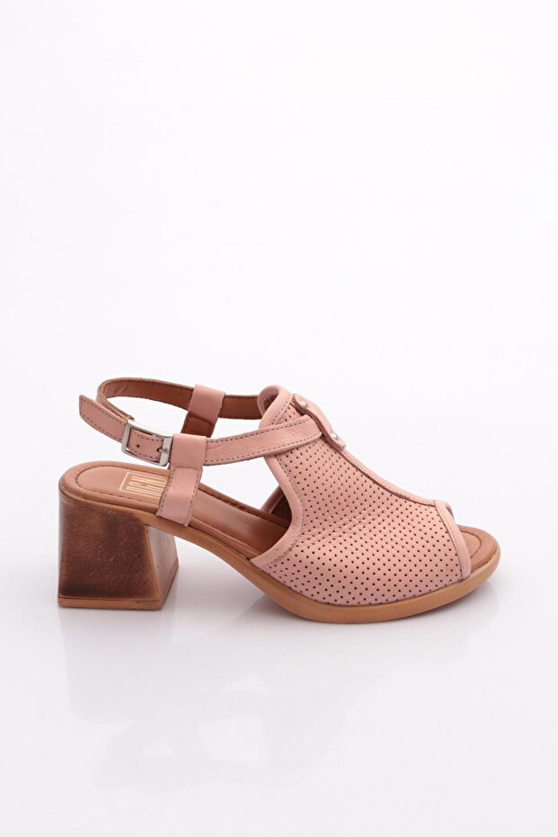 12007-2108 Women's Laser Low Heel Sandals