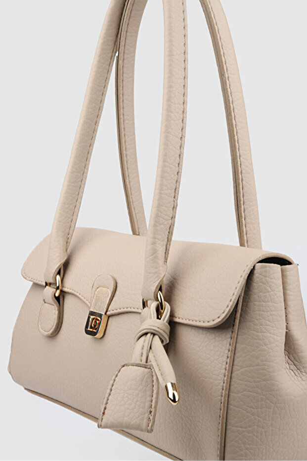 Monca Women's Gold Buckle Detailed Lockable Daily Shoulder Bag