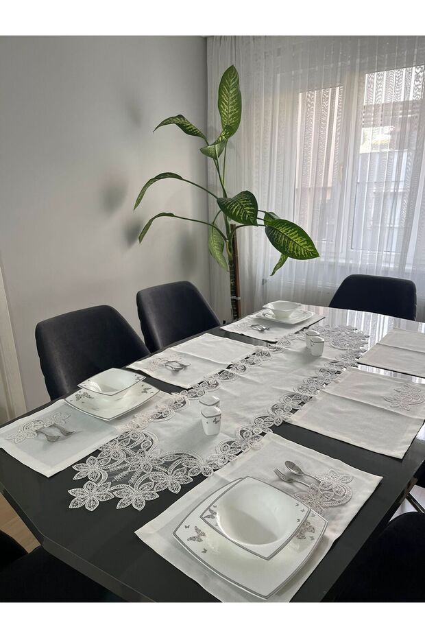 Linen Textured Luxury French Lace American Set/12 People-13 Pieces