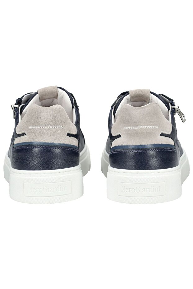Sneaker - 5