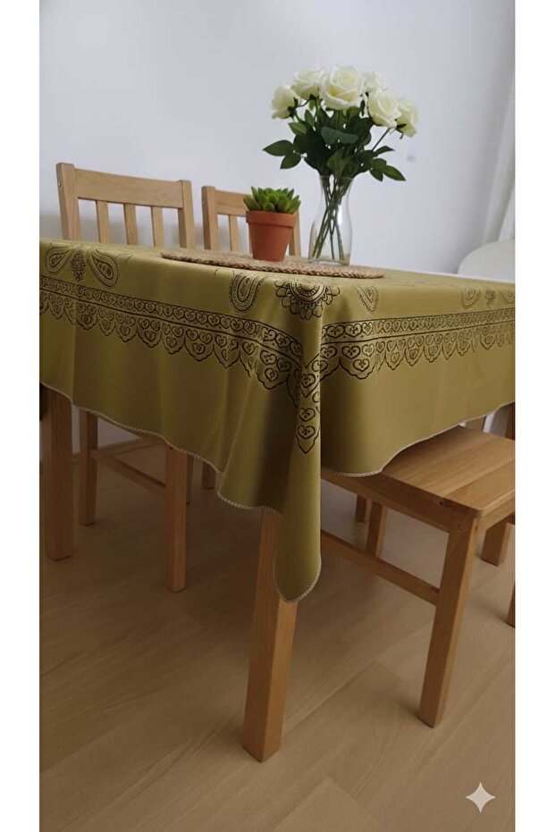 مفرش طاولة منقوش من باشاك - 2