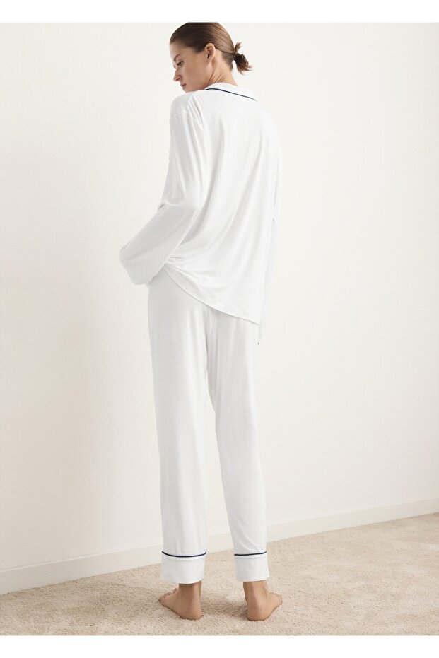 Çizgili iki parça pijama - 4