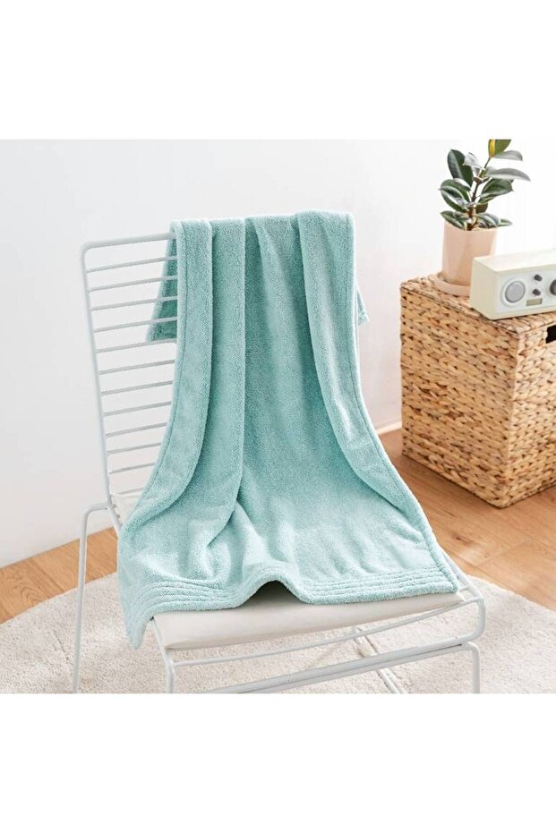 Modern Turquoise Towel - Laundries